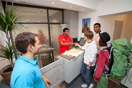 Pathpoint Cologne - Backpacker Hostel Extérieur photo